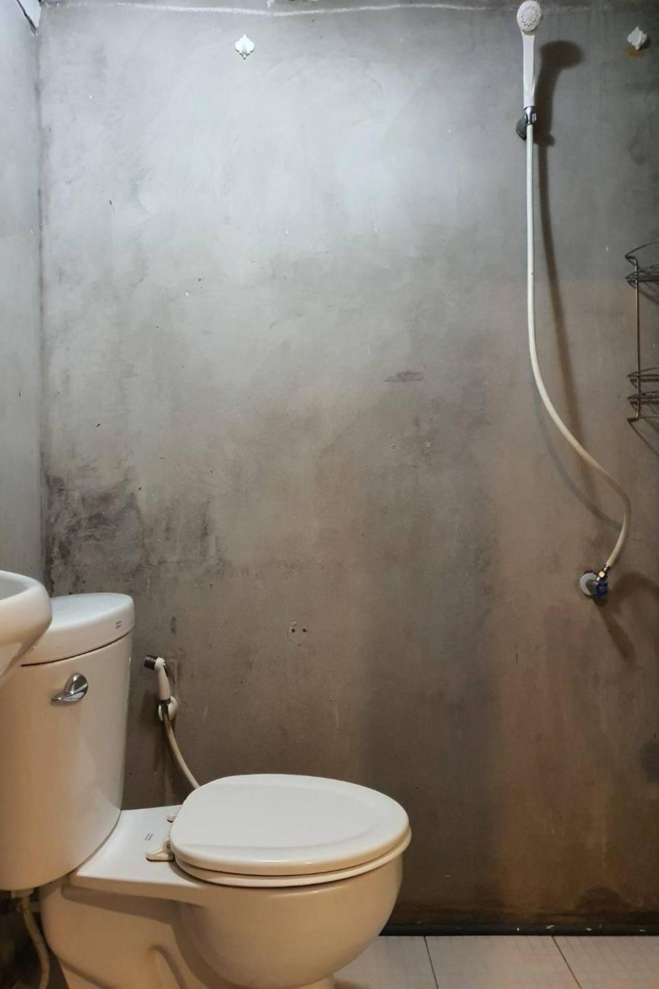 Freesia Saladaeng Silom Apartments Bangkok Luaran gambar