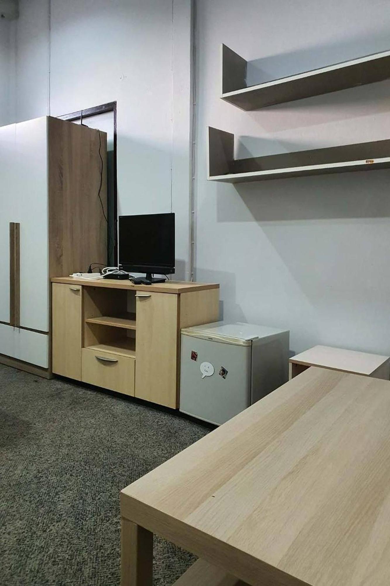 Freesia Saladaeng Silom Apartments Bangkok Luaran gambar